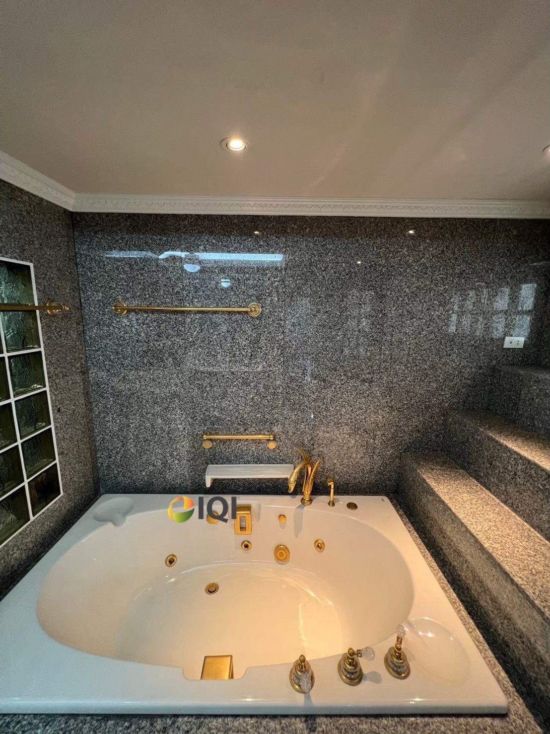 ขายบ้านเดี่ยว 2 ชั้น ตกแต่งสวย เป็นบ้านสไตล์ Modern ซอย พัฒนาการ61