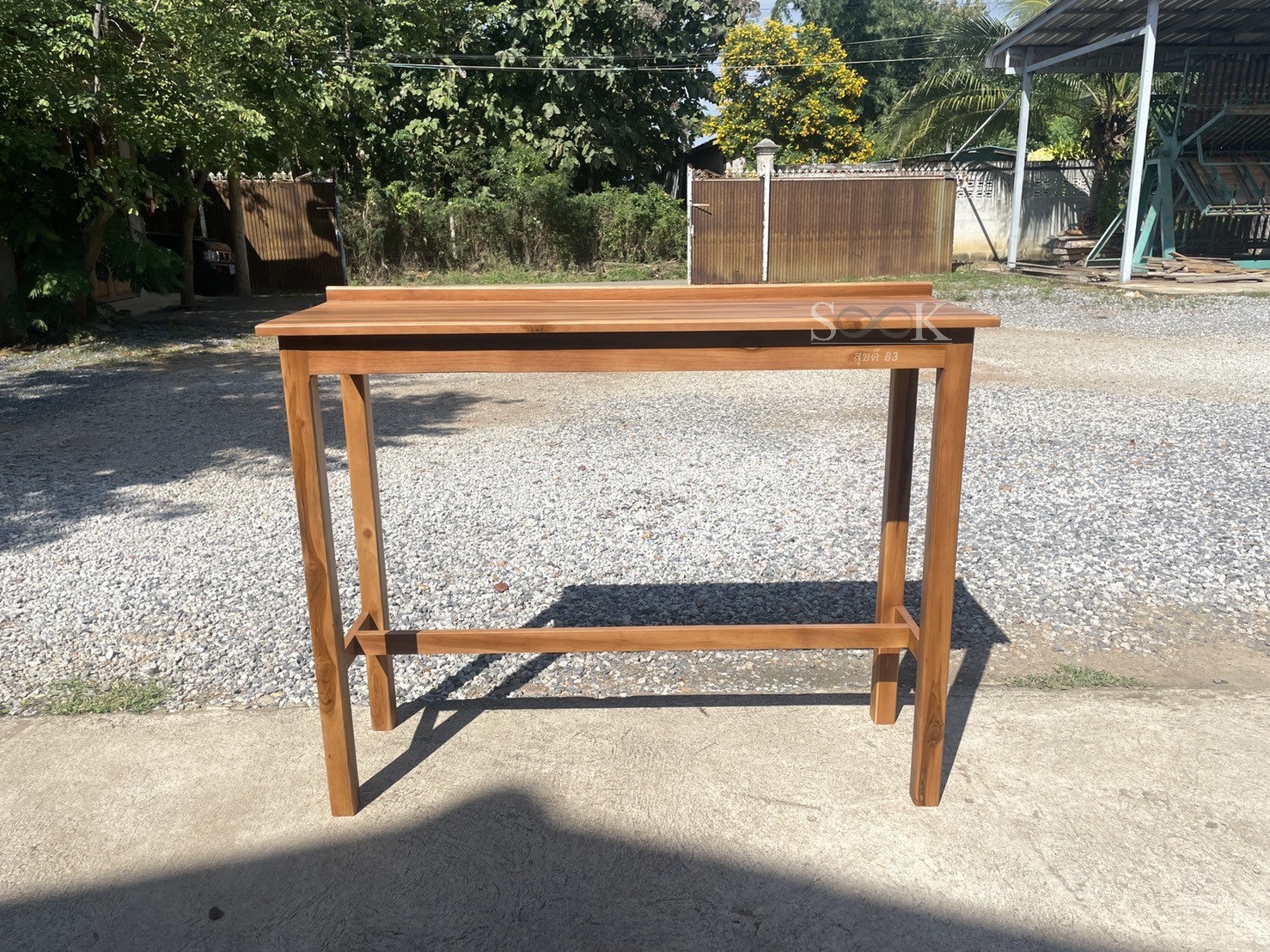 โต๊ะบาร์โมเดิร์น