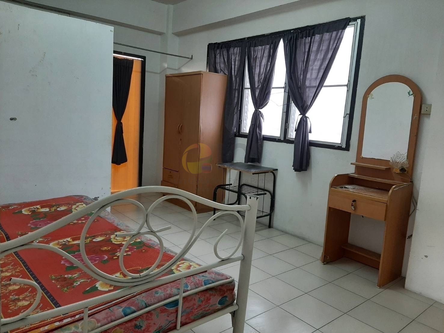 ขาย ตึกแถว 4.5 ชั้น จรัญสนิทวงค์ ซอย 4 ใกล้ (วัดท่าพระ) MRT ท่าพระ