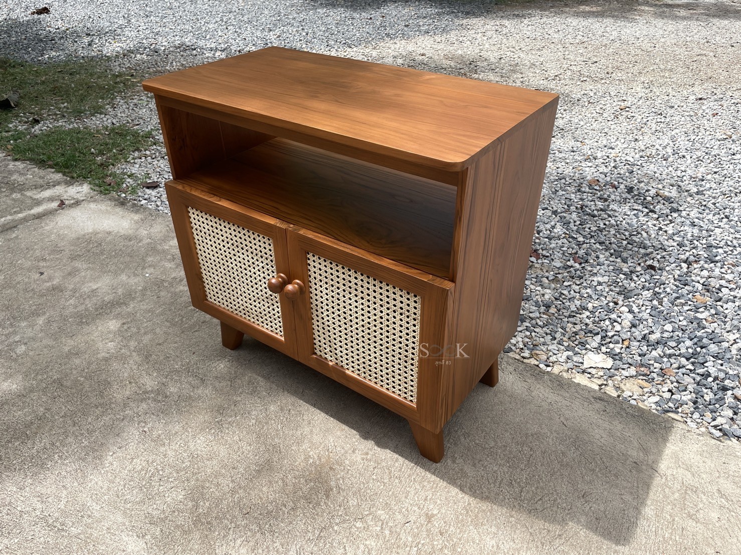 ตู้เก็บของบานหวาย