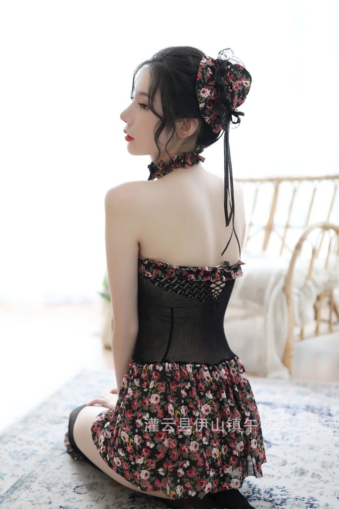 K319 ชุดตาข่ายแฟนซี ชุดตาข่ายสไตล์คอสเพลย์มาในแบบเดรสเกาะอกกระโปรงสั้นเซ็กซี่ ตัวชุดมาพร้อมกับหมวกสวยๆ ปลอกคอและถุงน่องตาข่ายอีก1คู่ตามรูป ***รหัสนี้แนะนำเลยค่ะ กระโปรงผ้านิ่มมากๆ (ในหุ่นใส่สลับหน้า-หลังให้ดูนะคะ)