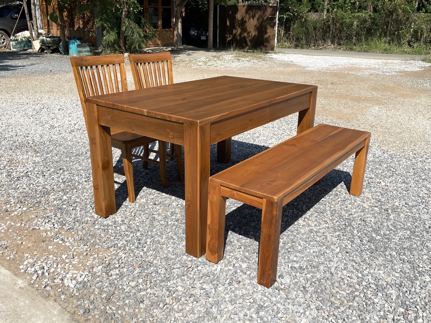 ชุดโต๊ะขาตรงมีลิ้นชักเก้าอี้นกยูง