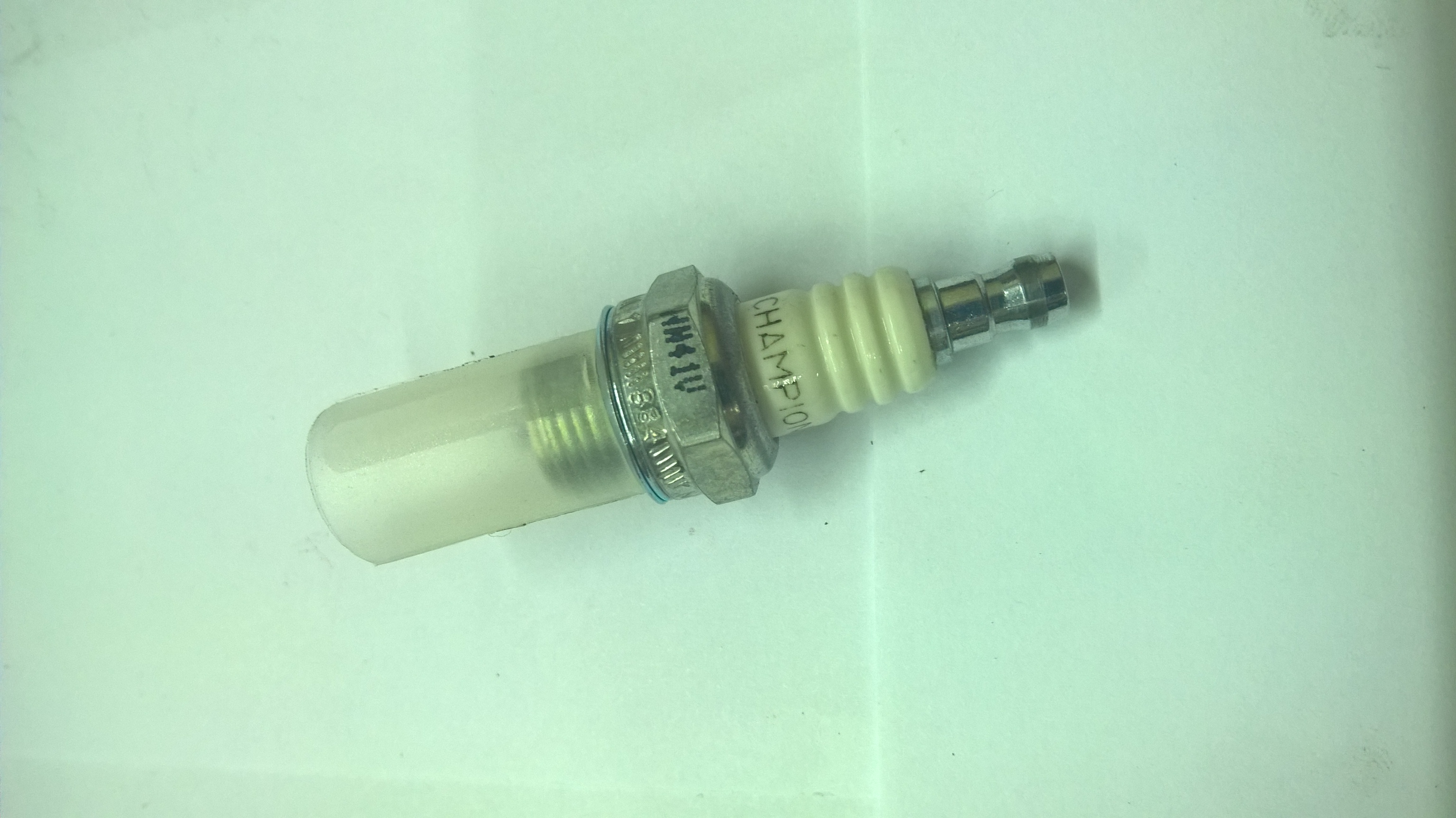 หัวเทียน CHAMPION (CJ8)