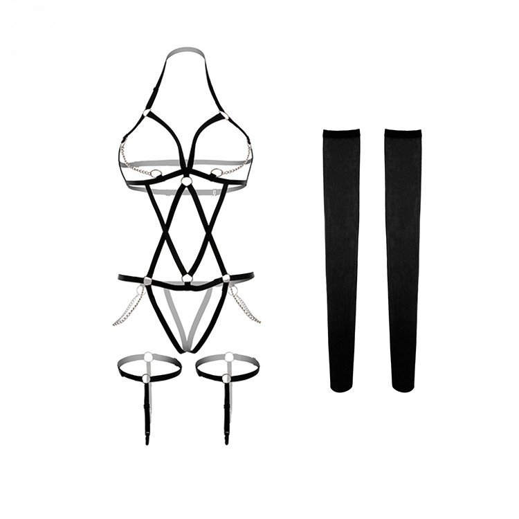 A099-39 ชุดอีโรติก ชุดชั้นในเซ็กซี่สไตล์ SM ใช้สายยางยืดเชื่อมต่อกันมาในแบบเซตรวมถุงน่อง ตัวชุดแต่งสายโซ่เหล็กด้านหลังเป็นขอเกี่ยว มาพร้อมสายรัดขาที่เป็นสายรั้งถุงน่องในตัวและมีถุงน่องผิวเรียบแถมมาให้อีก1คู่ค่ะ