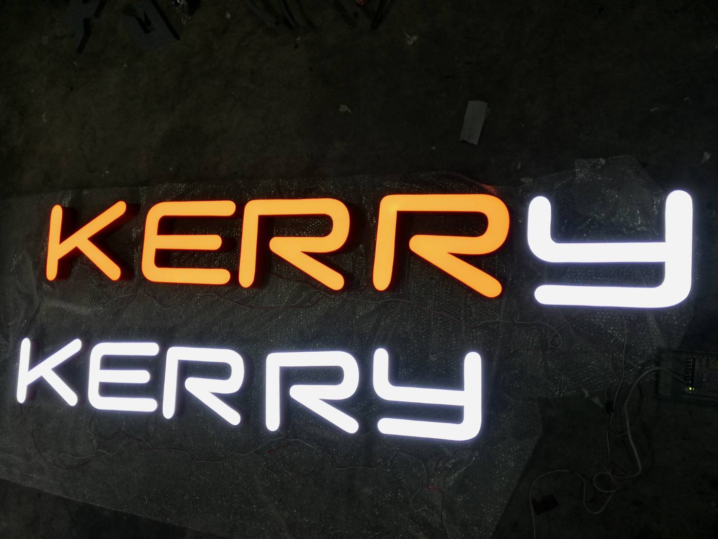 ป้ายกล่องไฟ