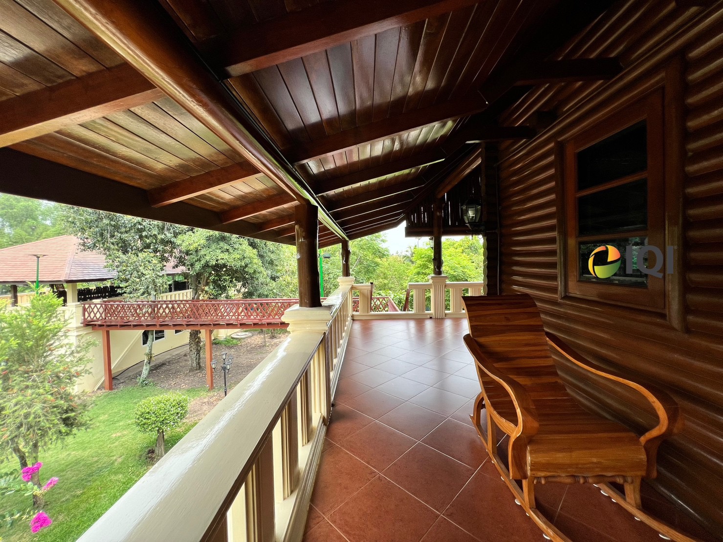 ขาย ที่ดินพร้อมสิ่งปลูกสร้าง บ้านเดี่ยว 3 ชั้น ต.ปากน้ำ อ.บางคล้า ผังเมืองสีเขียวอ่อน