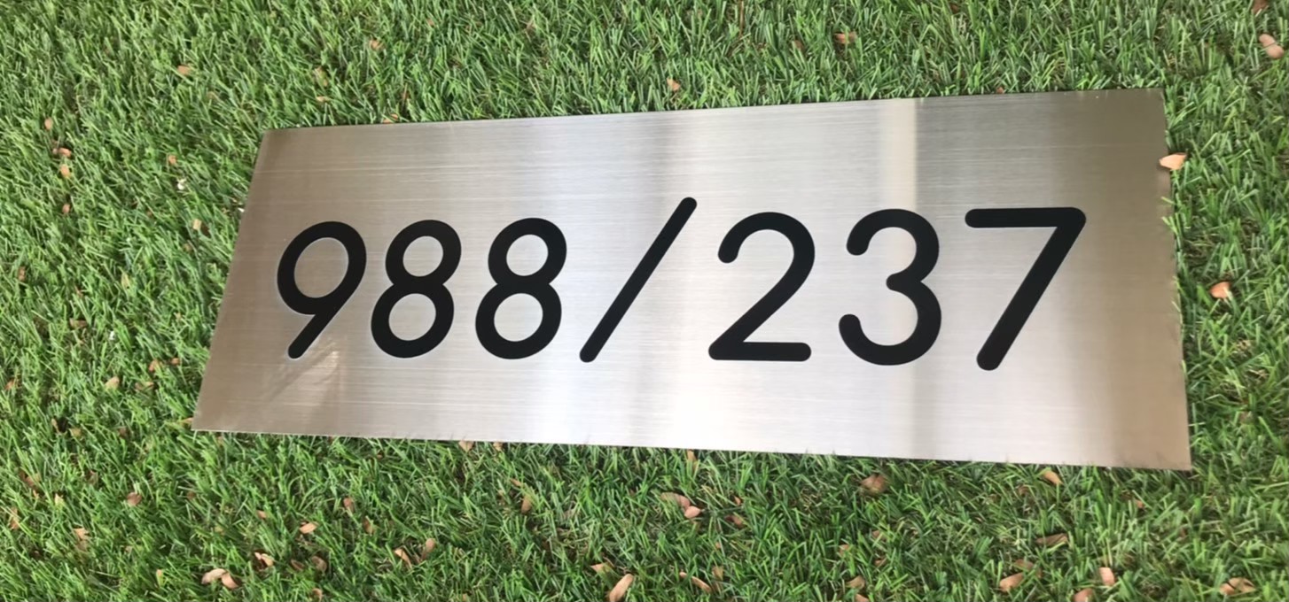 ป้ายสกีน งานป้ายบ้านเลขที่ 988/237