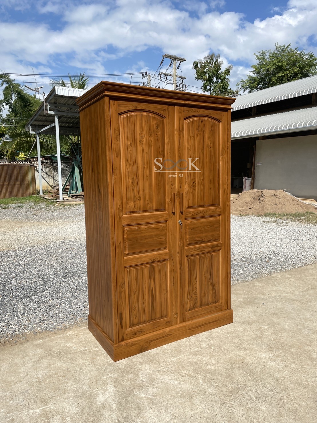 ตู้เสื้อผ้าบานเปิดโค้งพระจันทร์ สูง 2 ม.