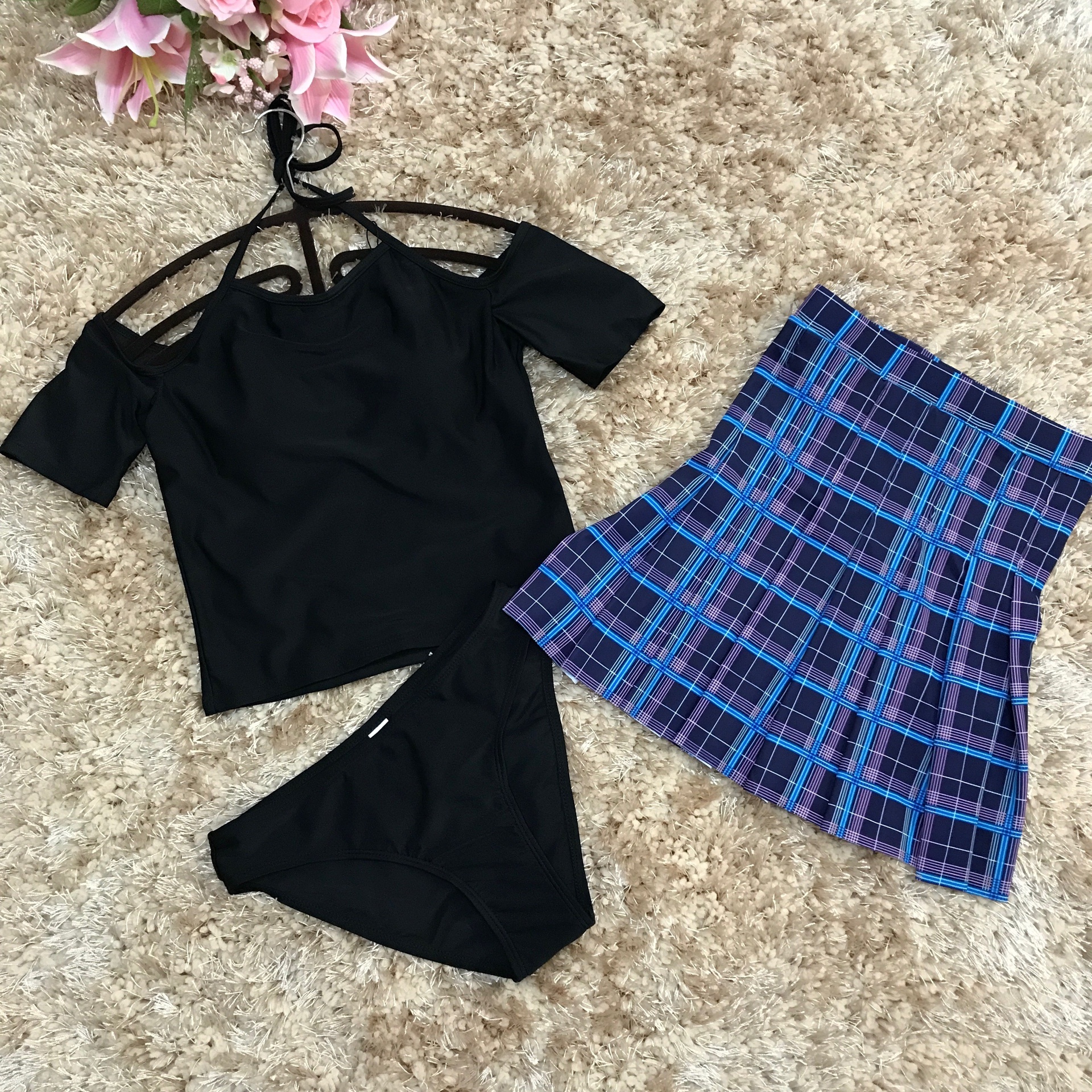 ชุดว่ายน้ำเซ็ท 3 ชิ้น ส่งฟรี ems