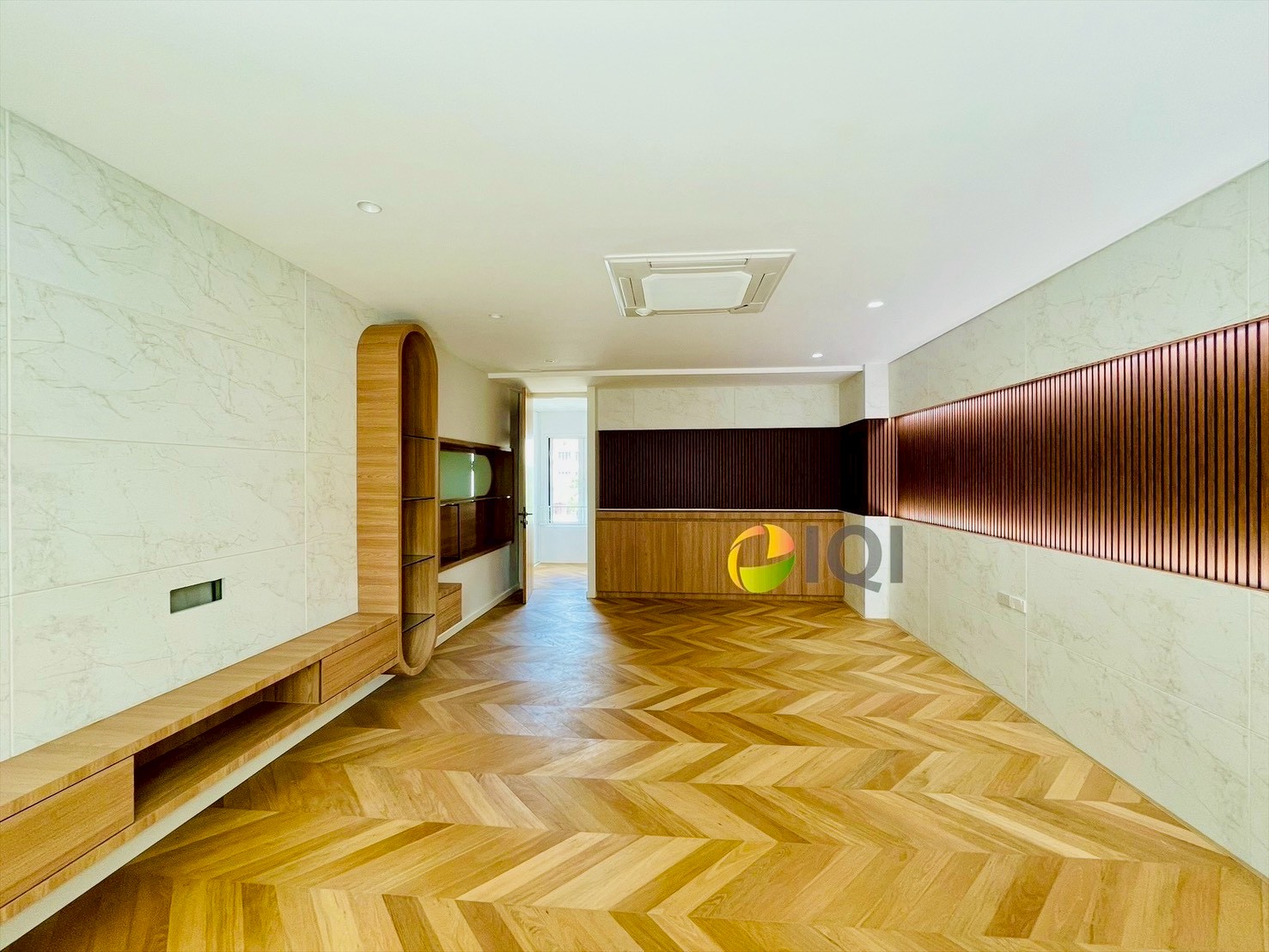 ขายทาวน์โฮม บ้านกลางกรุง ทองหล่อ ตกแต่ง แบบ (Japanese Style) ซอยสุขุมวิท 55