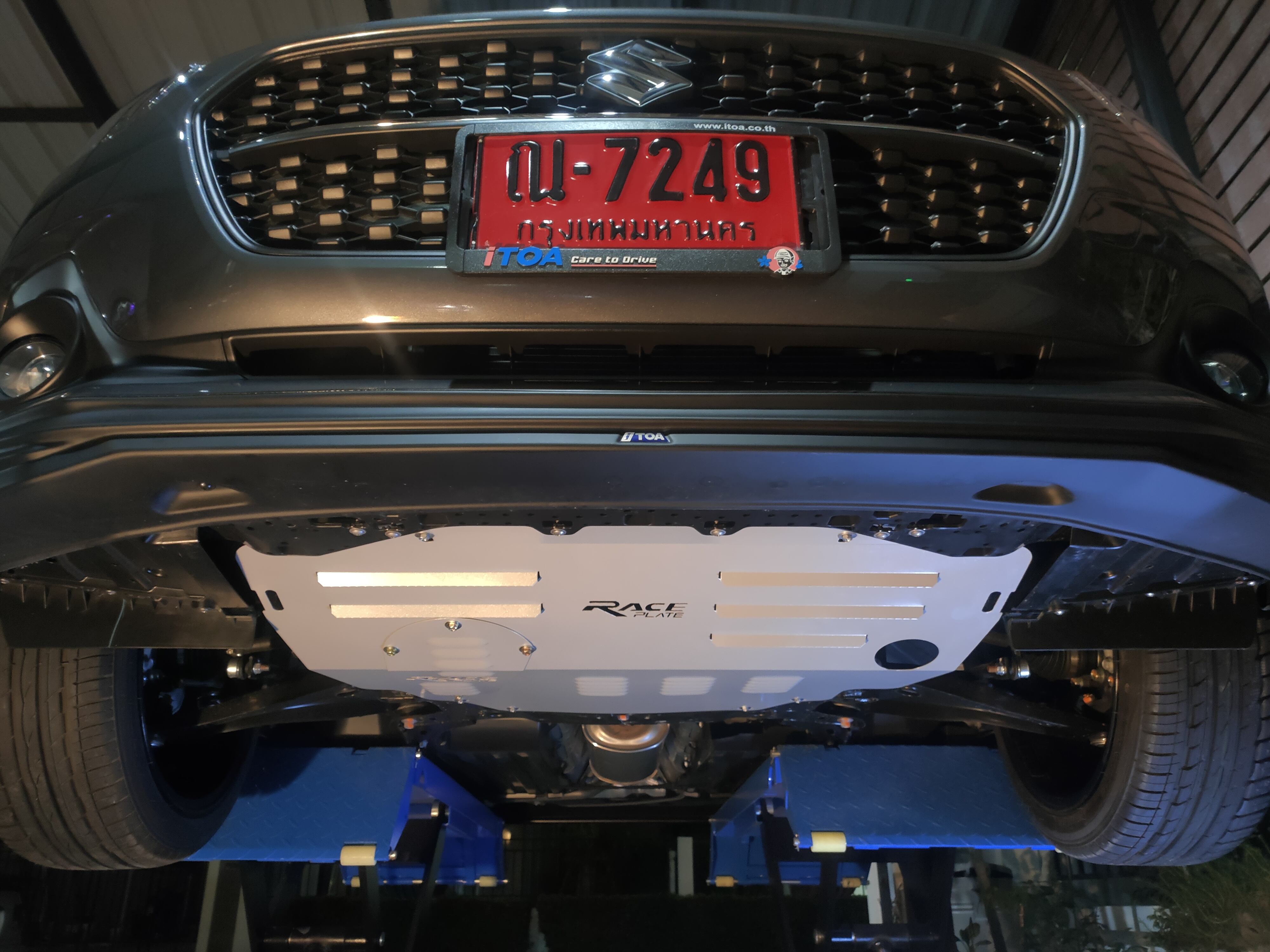 แผ่นปิดใต้ห้องเครื่องอลูมิเนียม Suzuki New Swift 2018-2023 Raceplate_Undertray