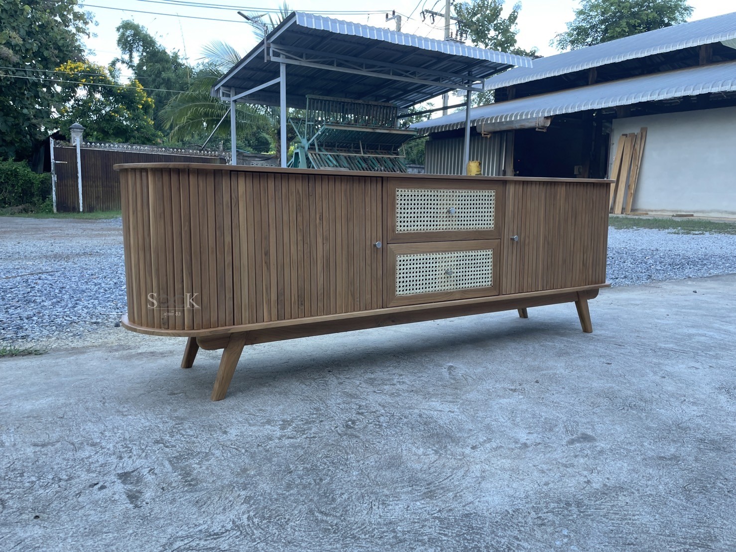 ไซด์บอร์ดซี่ลอนลิ้นชักหวาย (สีสัก)