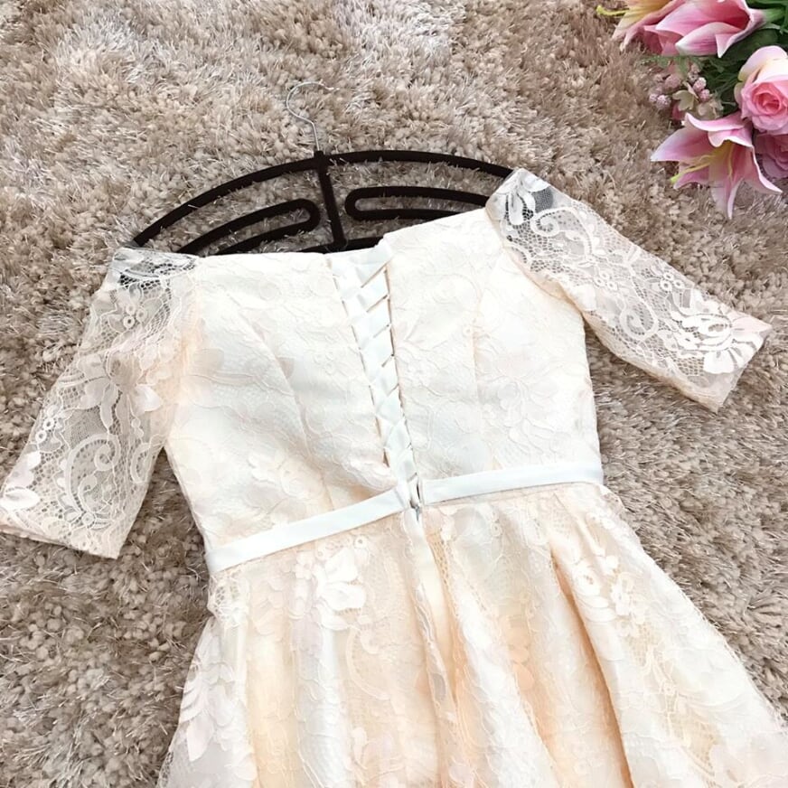 ชุดราตรีสั้น ชุดผ้าลูกไม้เนื้อดีสีครีม เปิดไหล่ แขนยาว สามส่วน ส่งฟรี ems