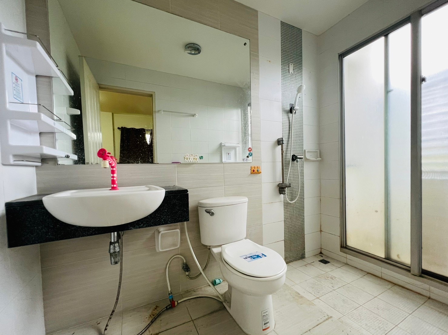 ขายทาวน์โฮม 3 ชั้น หมู่บ้าน ทาวน์ พลัส สุวรรณภูมิ