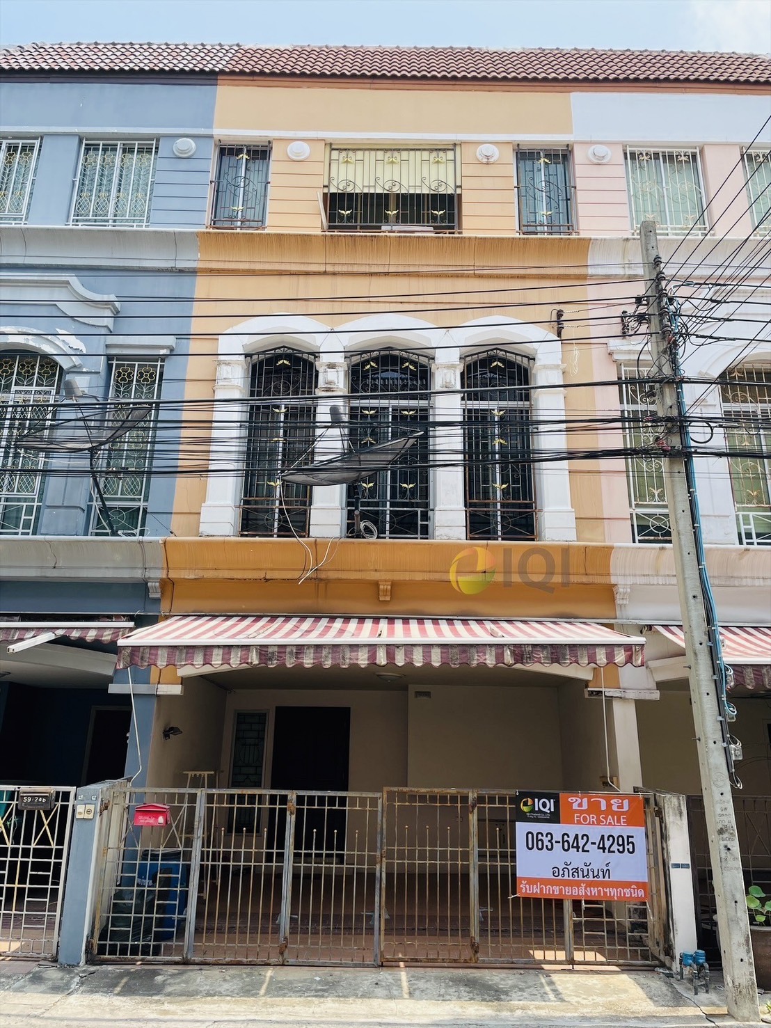 ขายทาวน์โฮม 3 ชั้น บ้านกลางเมือง บริติช ทาวน์ ศรีนครินทร์ แนวรถไฟฟ้าสายสีเหลือง