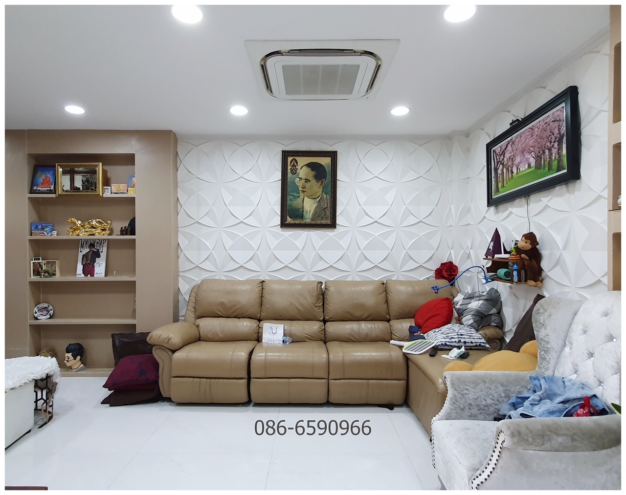 ขายบ้านเดี่ยว 2 ชั้น ลาดพร้าว 101 พื้นที่ 58 ตร.ว. 2 ห้องนอน 1 ห้องออฟฟิศ 3 ห้องน้ำ ที่จอดรถพร้อมหลังคาจอดได้ 2 คัน แต่งหรูพร้อมอยู่