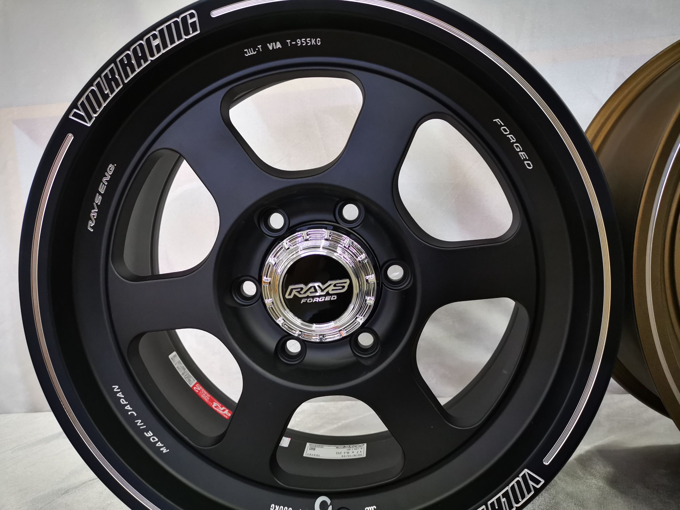 Rays Volkracing TE37XT 17" ของแท้จาก by Nsports