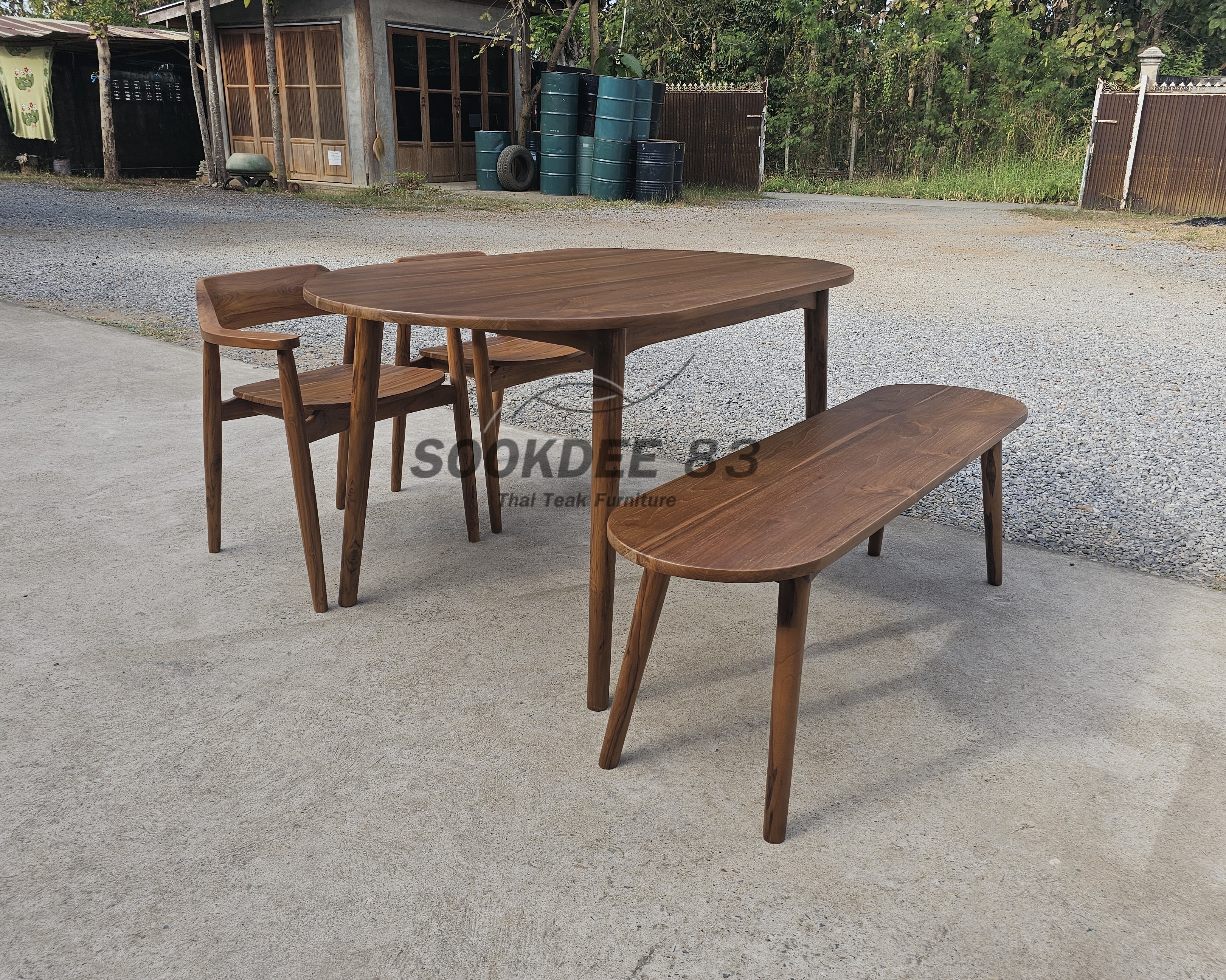 ชุดโต๊ะกินข้าววงรีมินิมอล มานั่งยาว เก้าอี้ฮิโรชิมา