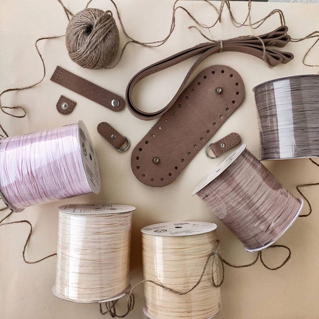ISPIE Raffia Yarn ไหมราเฟียถักกระเป๋า ถักหมวก ขนาดยาว 250m