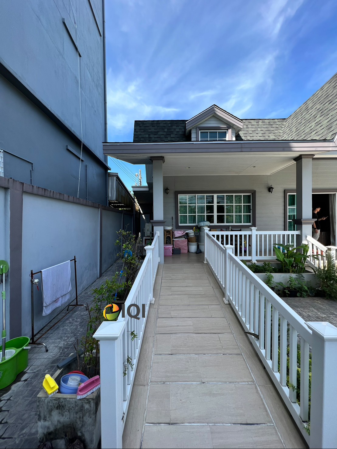 ขาย บ้านเดี่ยว ชั้นเดียวปลูกสร้างเองปาก ซอยแบริ่ง 58 ติดถนนใหญ่