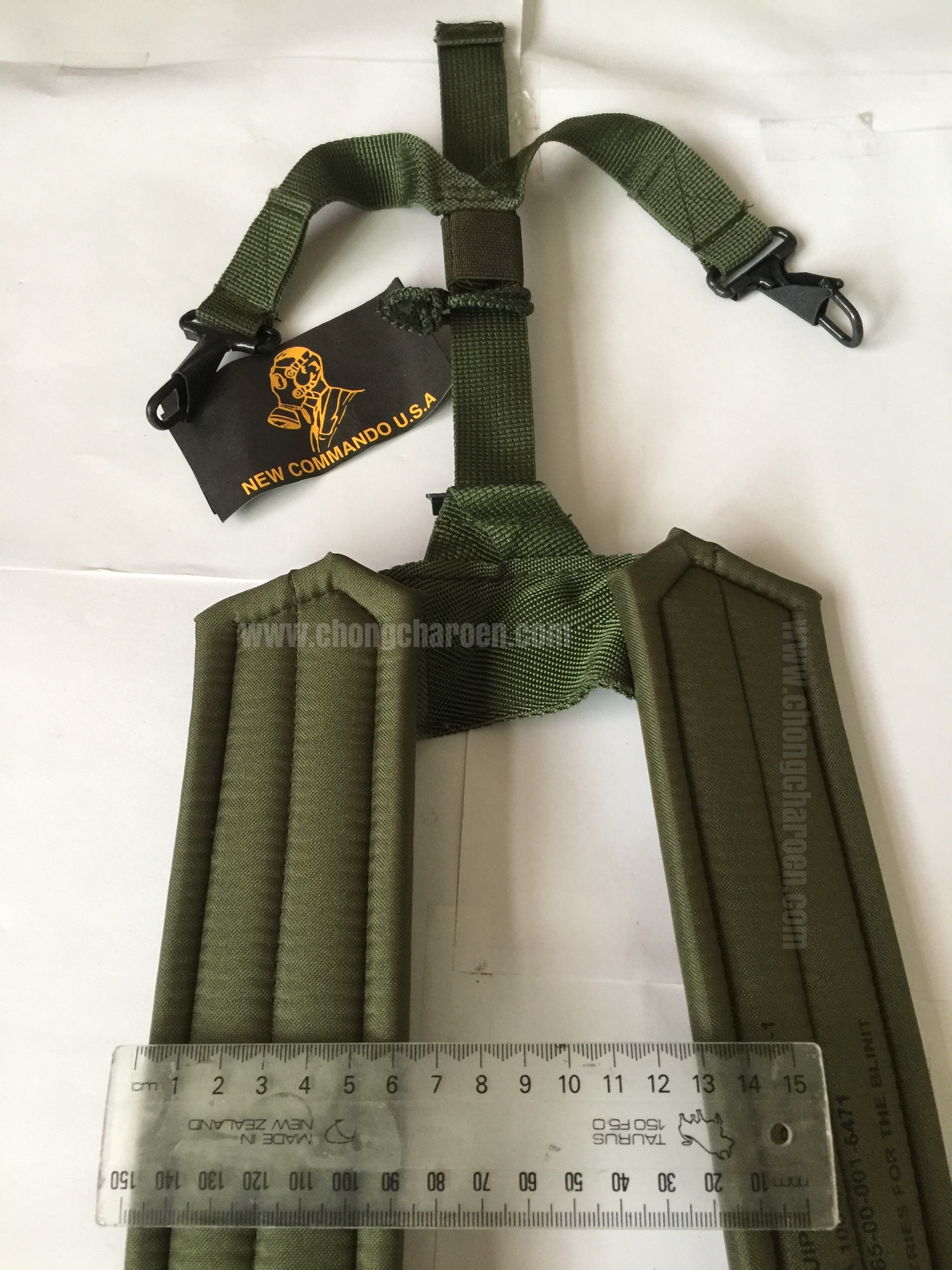 สายโยงบ่า ทหาร ทองเหลือง Commando