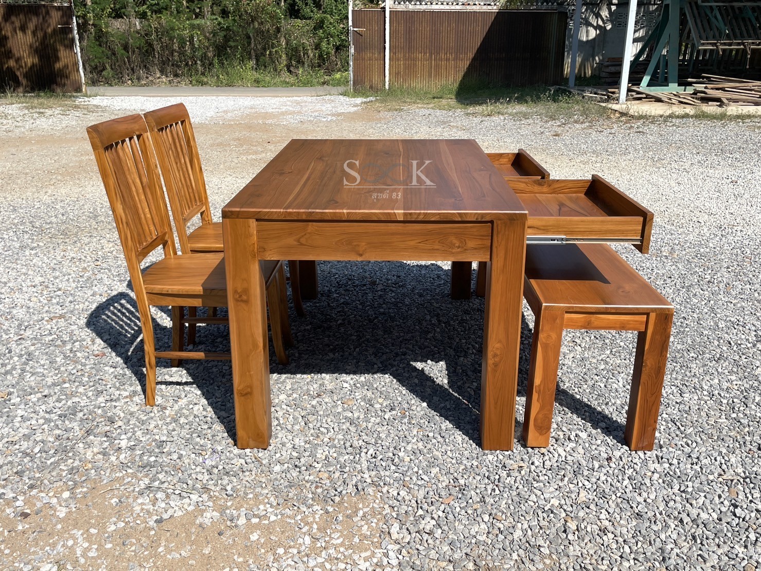 ชุดโต๊ะขาตรงมีลิ้นชักเก้าอี้นกยูง