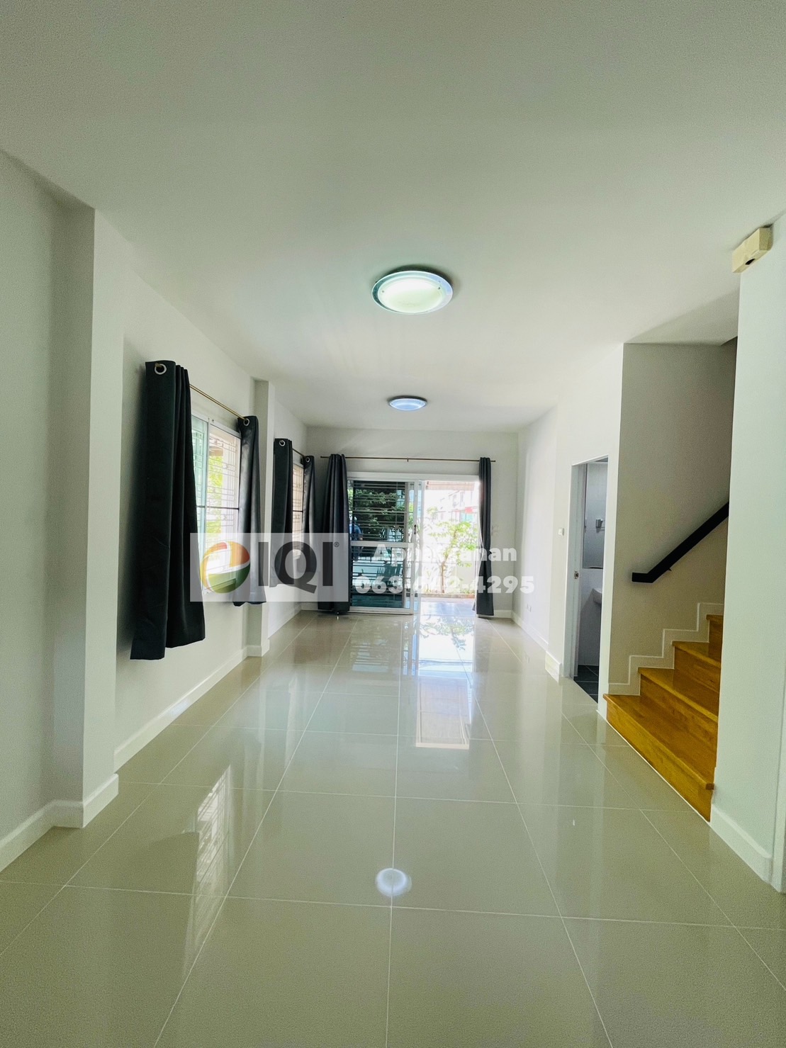 ขาย ทาวน์โฮม 2 ชั้น ธนาซิโอ รัตนาธิเบศร์ ใกล้รถไฟฟ้า MRT สามแยกบางใหญ่