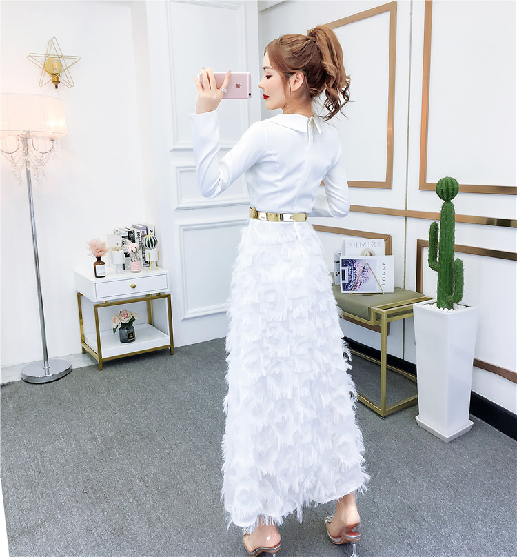 ชุดเดรสสีขาวออกงาน ไซน์คอปกขนาดใหญ่ มีเข็มขัดสีทองเงาๆๆ ให้เหมือนแบบ ส่งฟรี ems