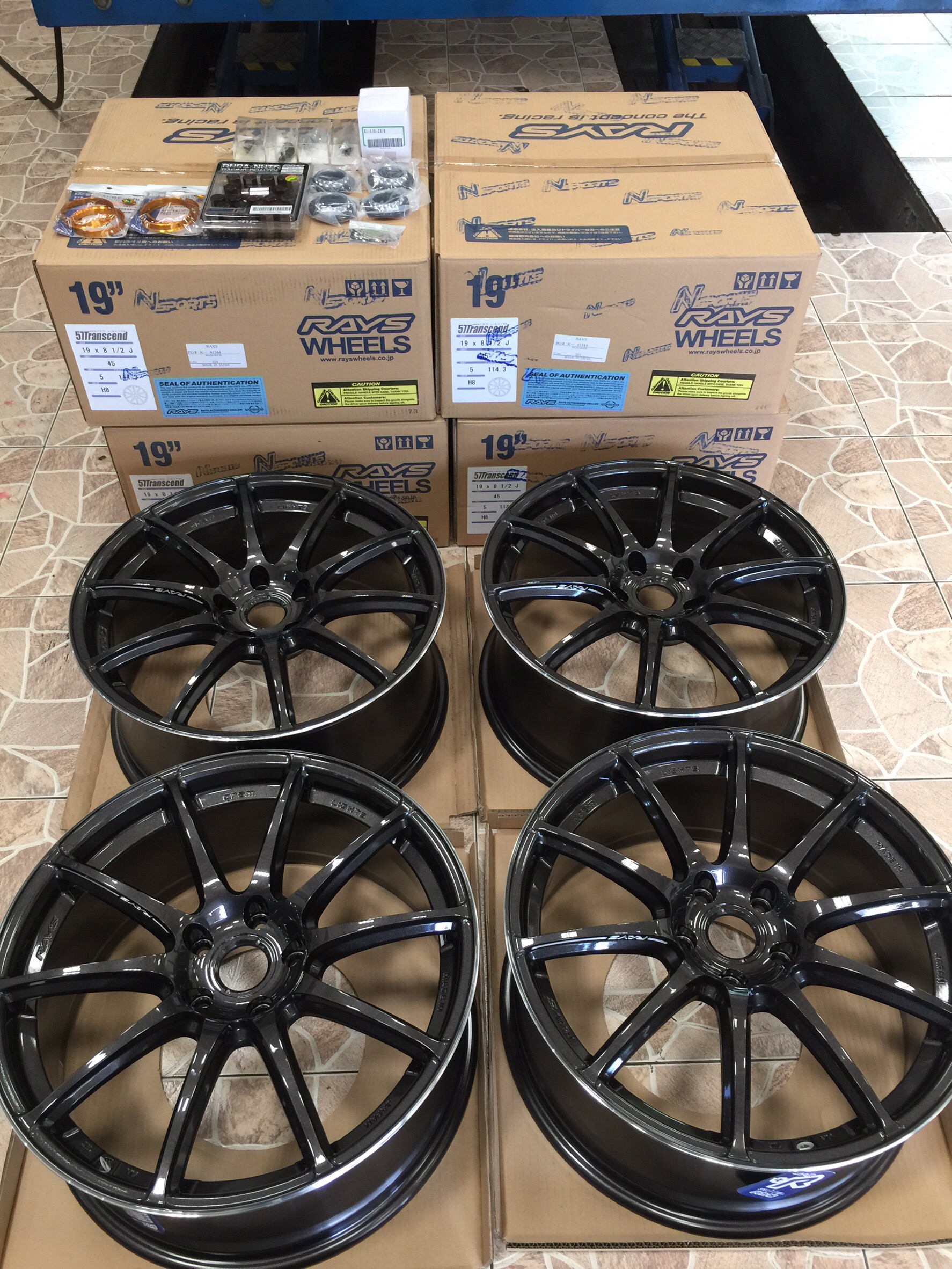 Mazda CX5 +57Transcend 19x8.5+45 5-114.3