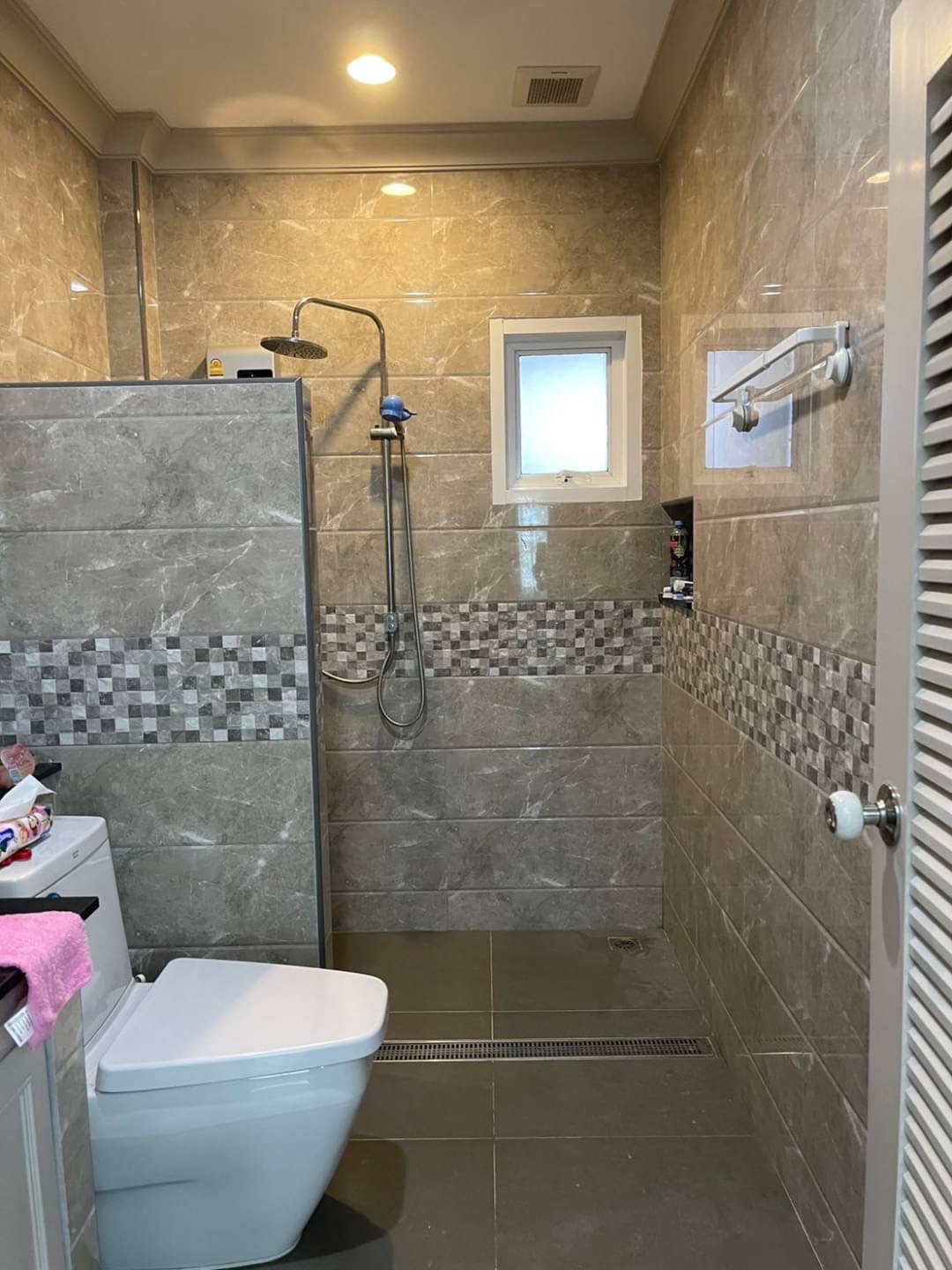 ขาย บ้านเดี่ยว ชั้นเดียวปลูกสร้างเองปาก ซอยแบริ่ง 58 ติดถนนใหญ่