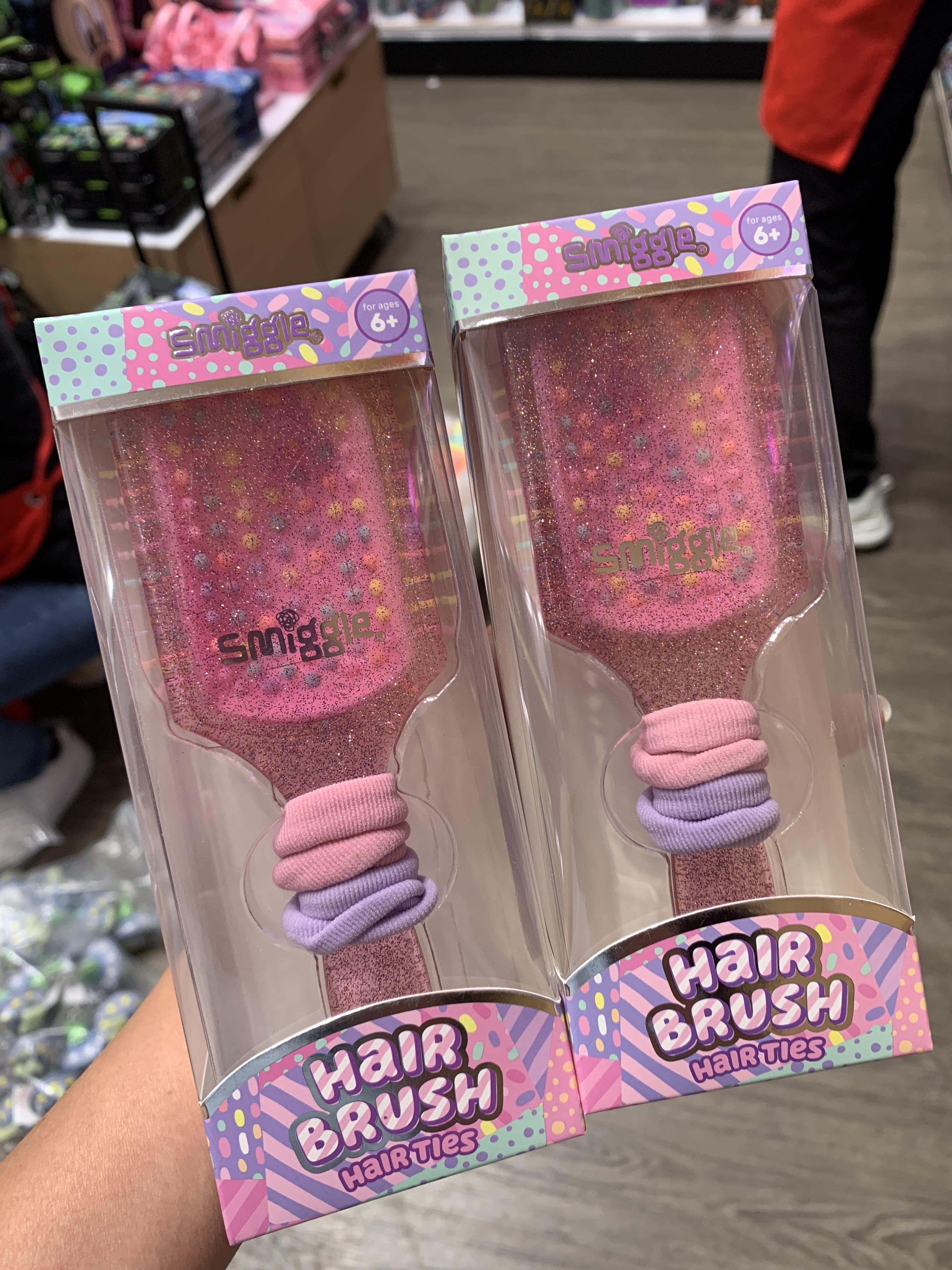 หวี แปรง Smiggle brush