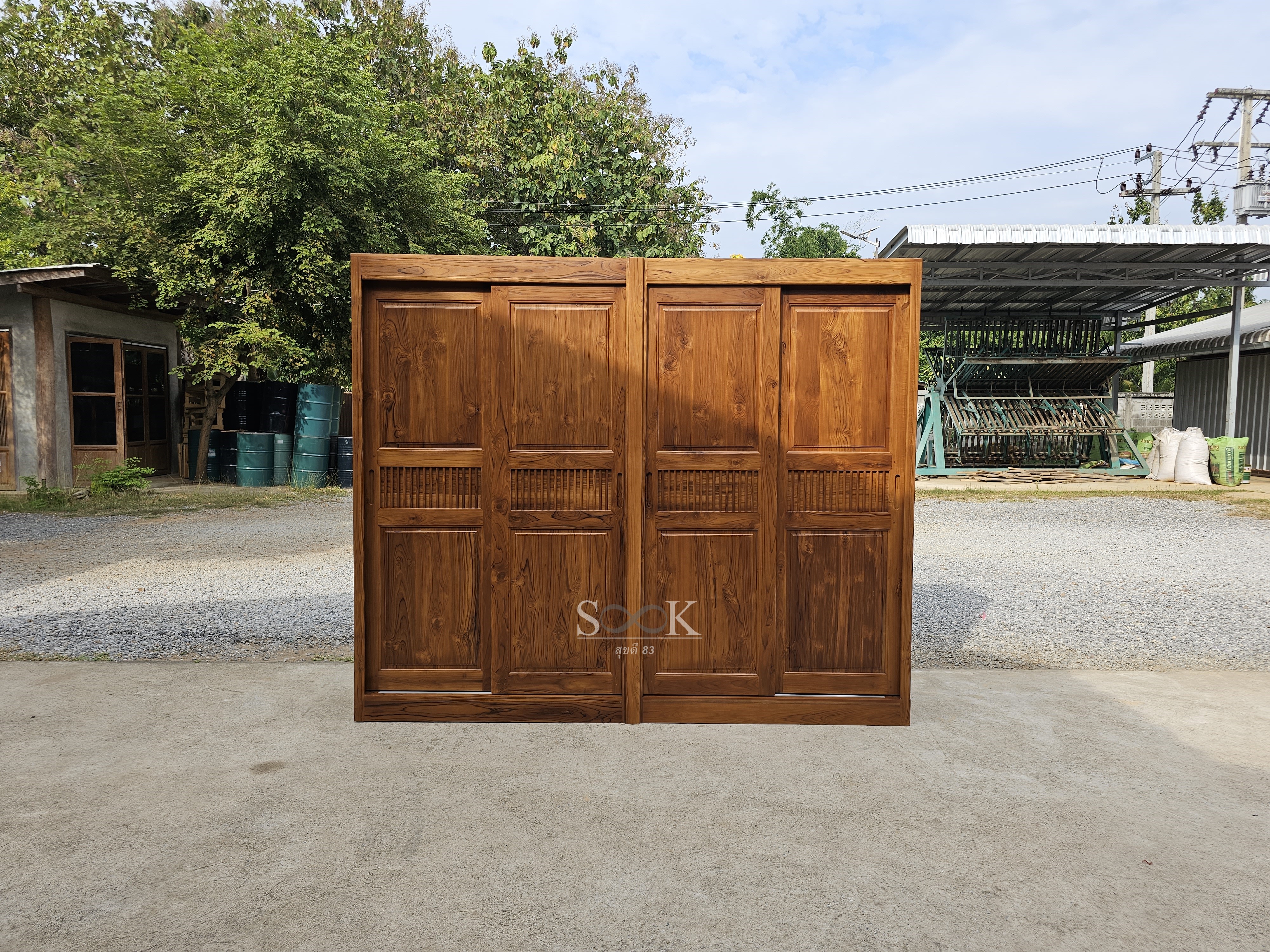 ตู้เสื้อผ้าประกบบานสไลด์โมเดิร์น สูง 1.8 ม.