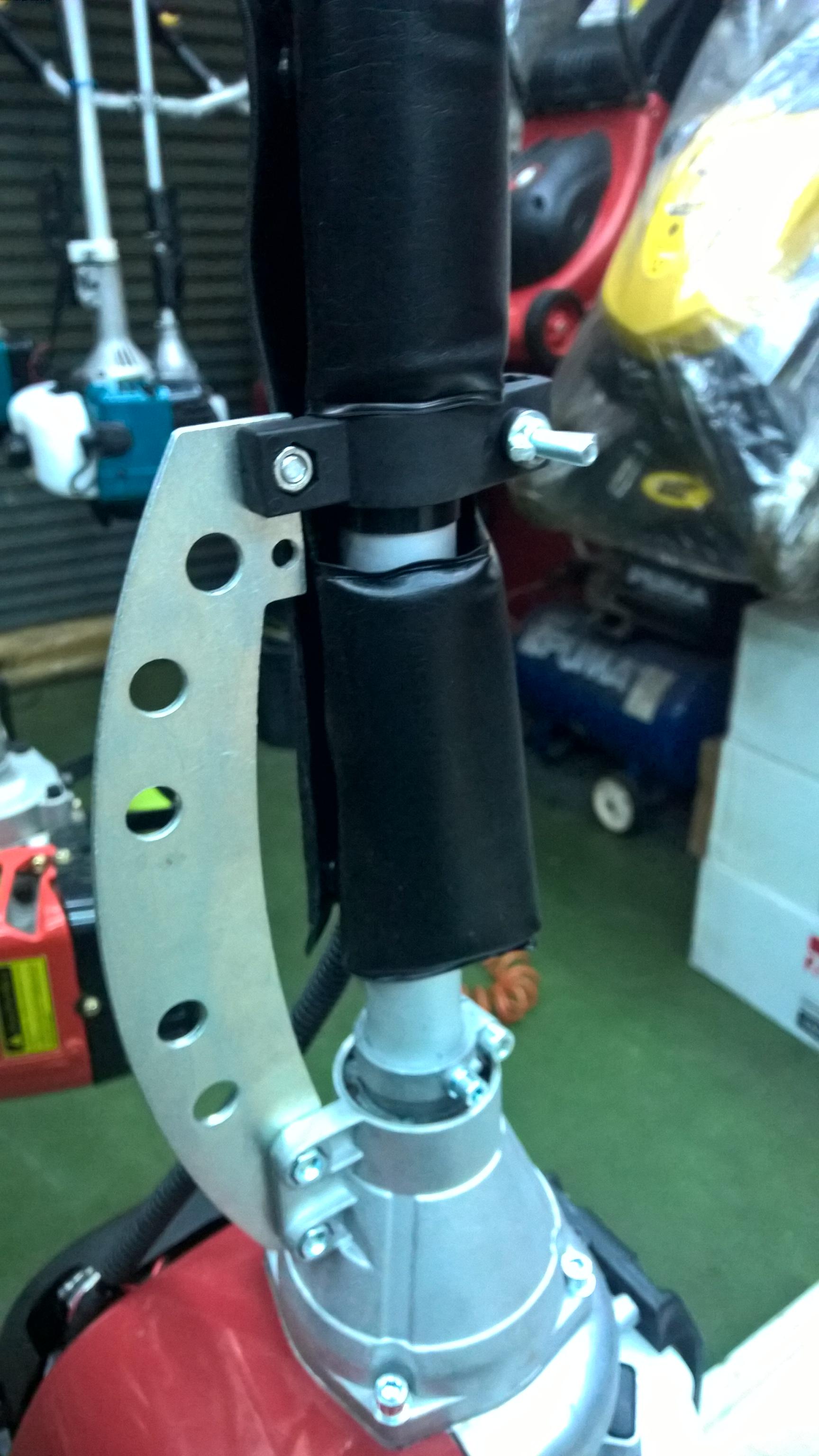 เครื่องตัดหญ้าสะพายบ่า GX-35 4จังหวะ