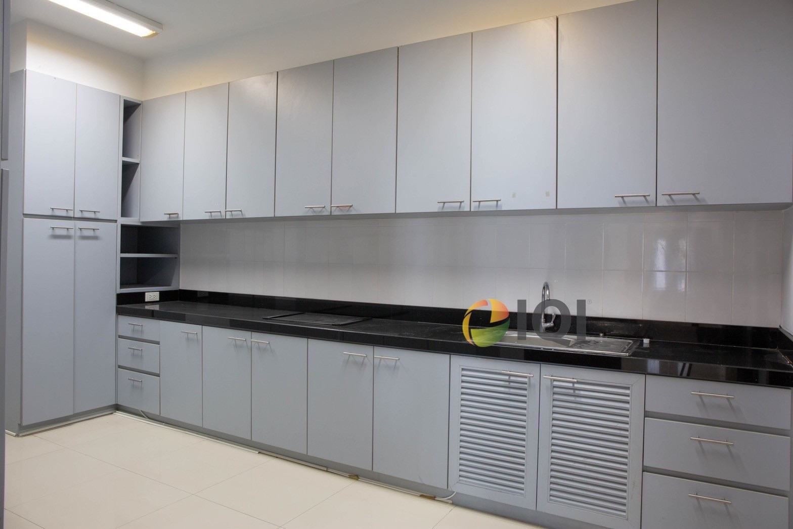 ขายที่ดินเปล่า พร้อมสิ่งปลูกสร้าง 6-0-5 ไร่ บางบัวทอง นนทบุรี