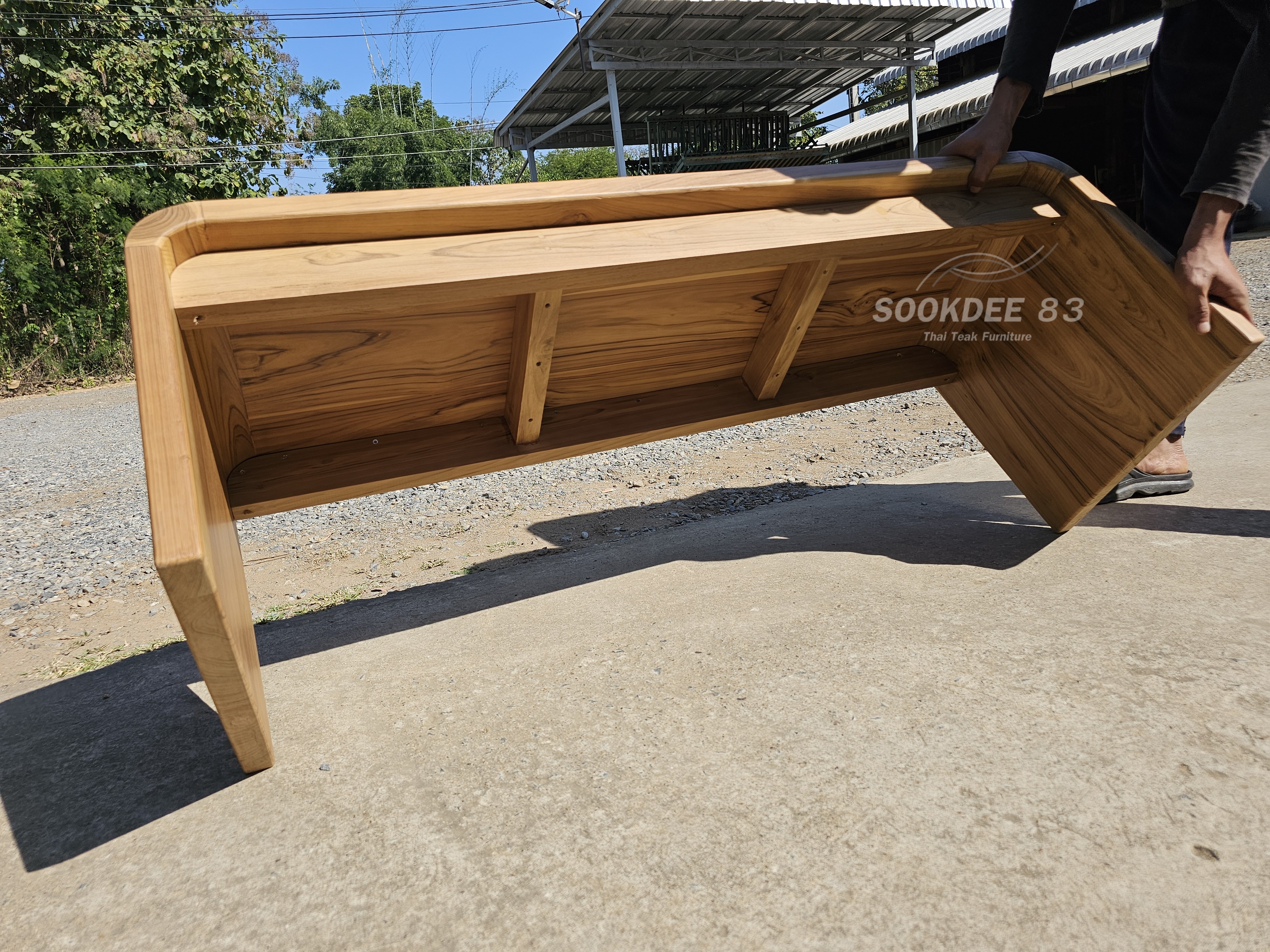 ม้านั่งมุมโค้ง 1.5 ม. (สีสัก)