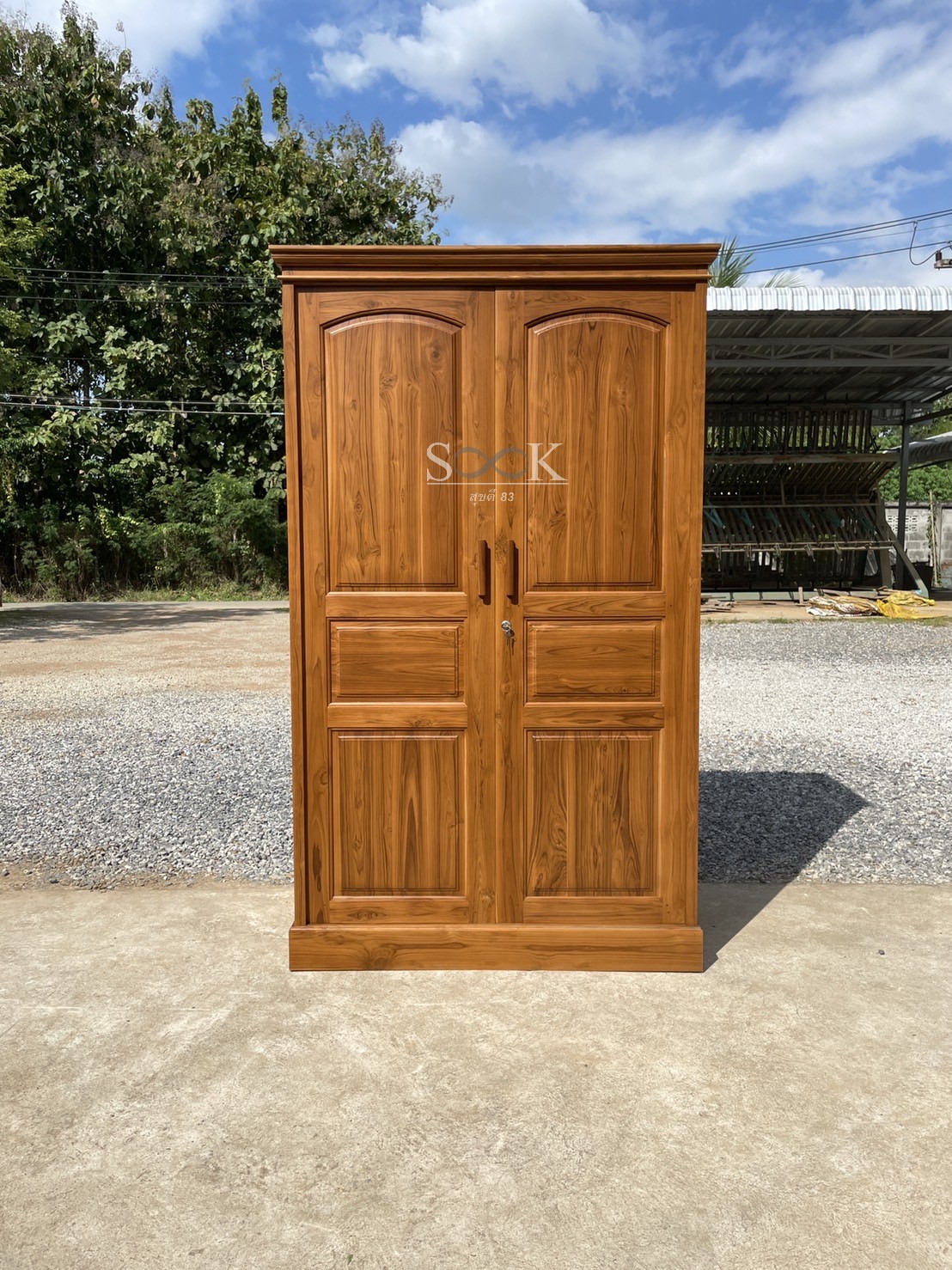 ตู้เสื้อผ้าบานเปิดโค้งพระจันทร์ สูง 2 ม.