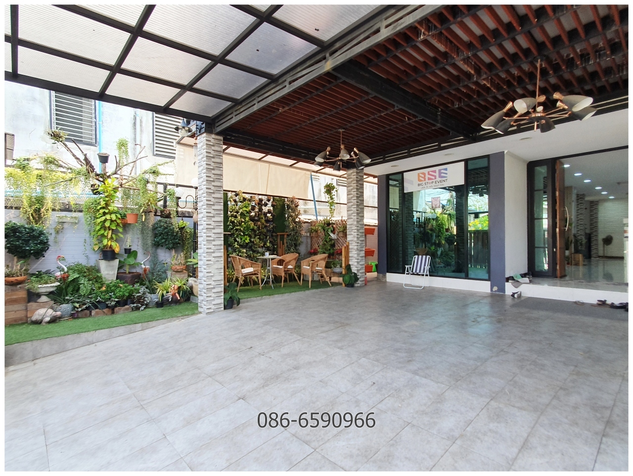 ขายบ้านเดี่ยว 2 ชั้น ลาดพร้าว 101 พื้นที่ 58 ตร.ว. 2 ห้องนอน 1 ห้องออฟฟิศ 3 ห้องน้ำ ที่จอดรถพร้อมหลังคาจอดได้ 2 คัน แต่งหรูพร้อมอยู่