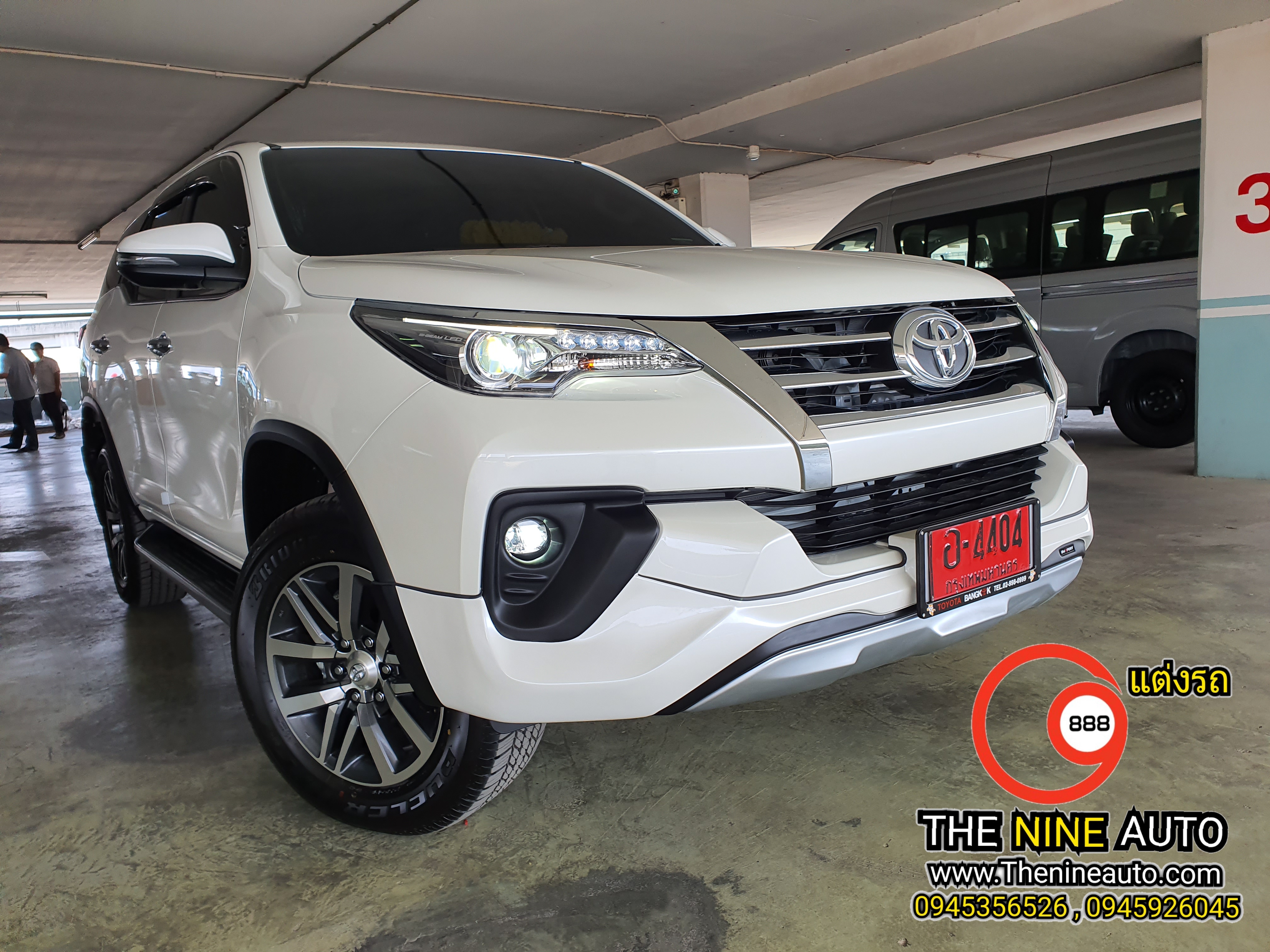 ชุดแต่ง Fortuner รุ่น Fast ชุด 2 ชิ้น