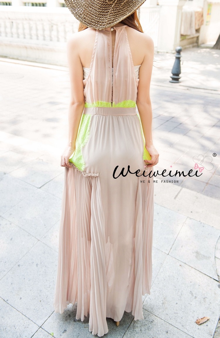 ชุดเดรสยาว ผ้าชีฟองเนื้อดีสี ตัวเสื้อสีชมพูตุ่น กระโปรงสีกะปิ ส่งฟรี ems