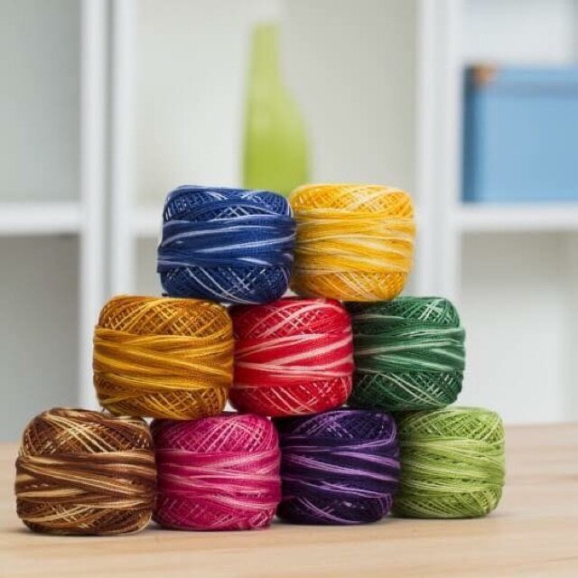 ไหมเหลือบเบอร์ 8 -cotton 100% ขนาด 10 กรัม (ราคาต่อ 1 ม้วน )