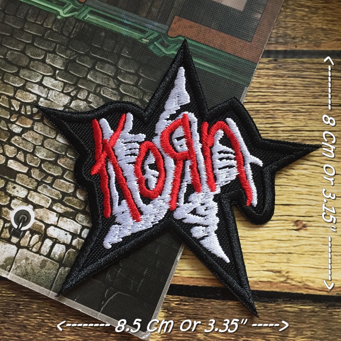 Korn วงดนตรี ร็อค เฮฟวี่เมทัล พังค์ ตัวรีดแบบปัก อาร์มปัก ตัวรีดติดเสื้อ ตัวรีด ติดกระเป๋า ติดหมวก ติดแจ๊คเก็ต Rock Iron on Embroidered Patch