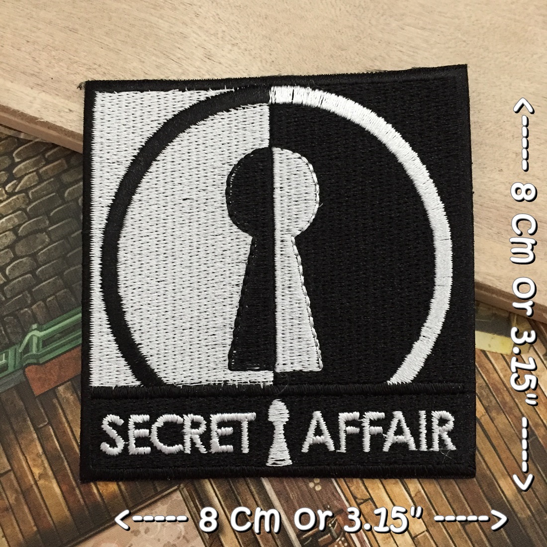 Secret Affair ตัวรีดติดเสื้อ อาร์มรีด อาร์มปัก ตกแต่งเสื้อผ้า หมวก กระเป๋า แจ๊คเก็ตยีนส์ Hipster Embroidered Iron on Patch