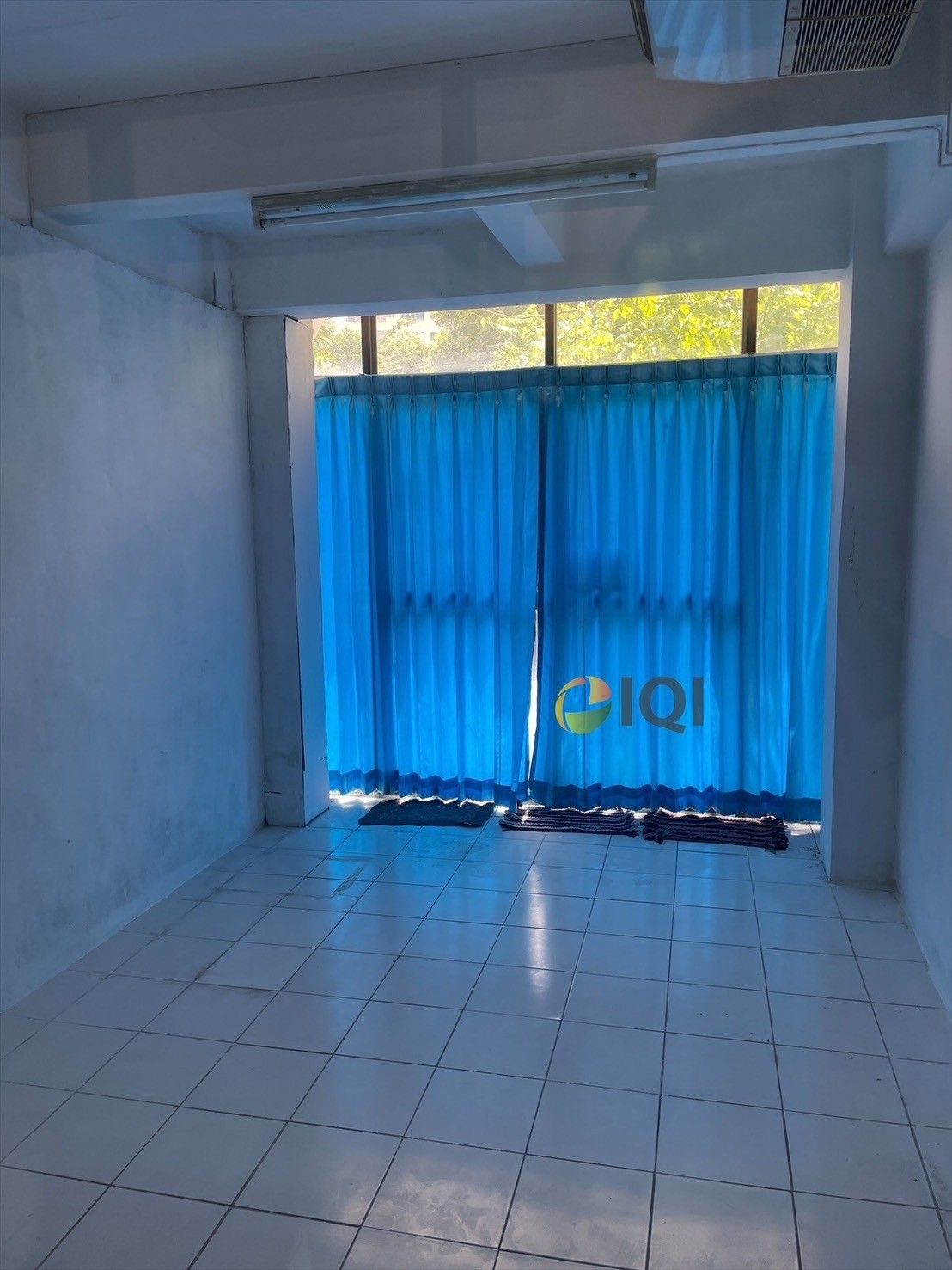 ขาย ตึกแถว 4.5 ชั้น จรัญสนิทวงค์ ซอย 4 ใกล้ (วัดท่าพระ) MRT ท่าพระ