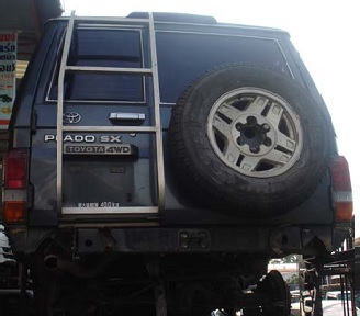 ขายบอดี้โตโยต้า พราโด้ 4WD SX