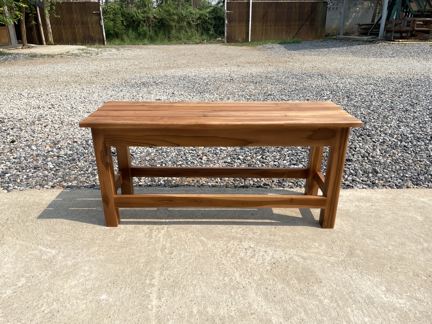 ม้านั่งยาวระแนง