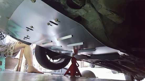 แผ่นปิดใต้ห้องเครื่องอลูมิเนียม Chevrolet Sonic Raceplate_Undertray