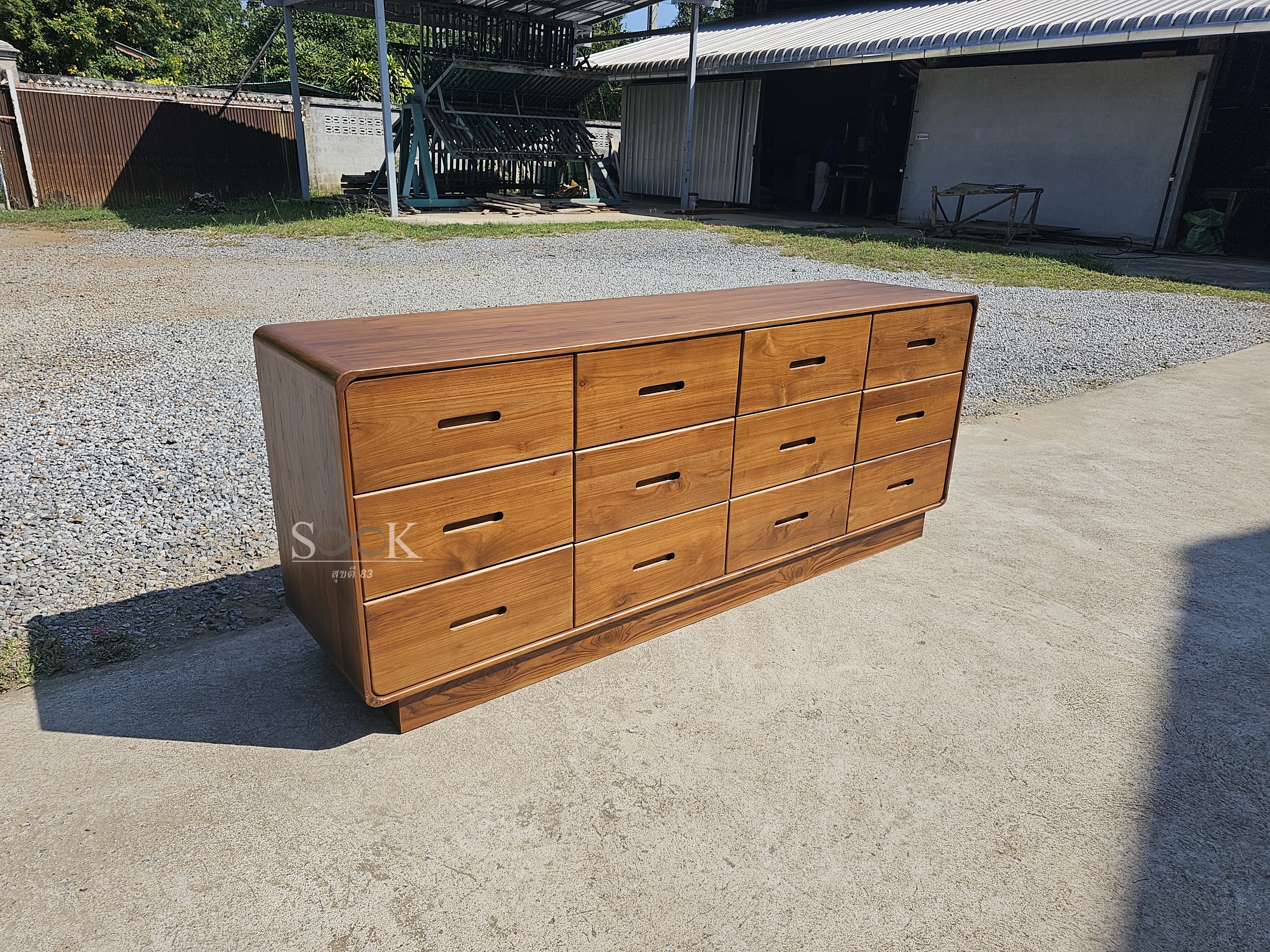 ตู้ 12 ลิ้นชักพื้นทึบ