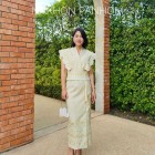เสื้อ นครพนม ผ้าไทย สีขาวครีม