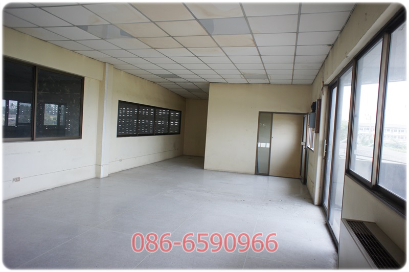 ขายถูก โรงงาน 2อาคาร เนื้อที่ 5ไร่ ใกล้เพชรเกษม สาธารณูปโภคครบ มีใบรง.4 พร้อมเข้าอยู่และทำงานทันที