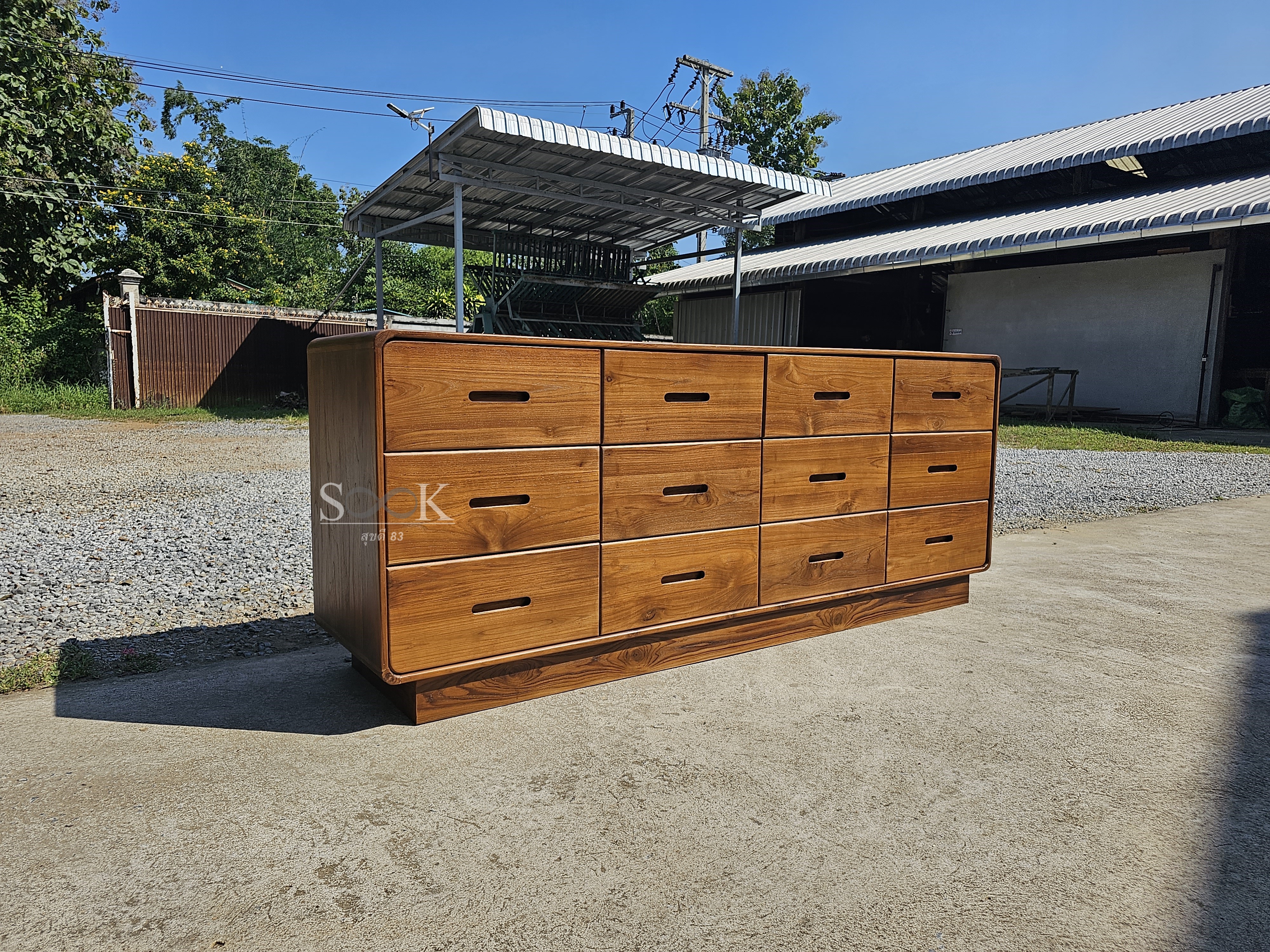 ตู้ 12 ลิ้นชักพื้นทึบ